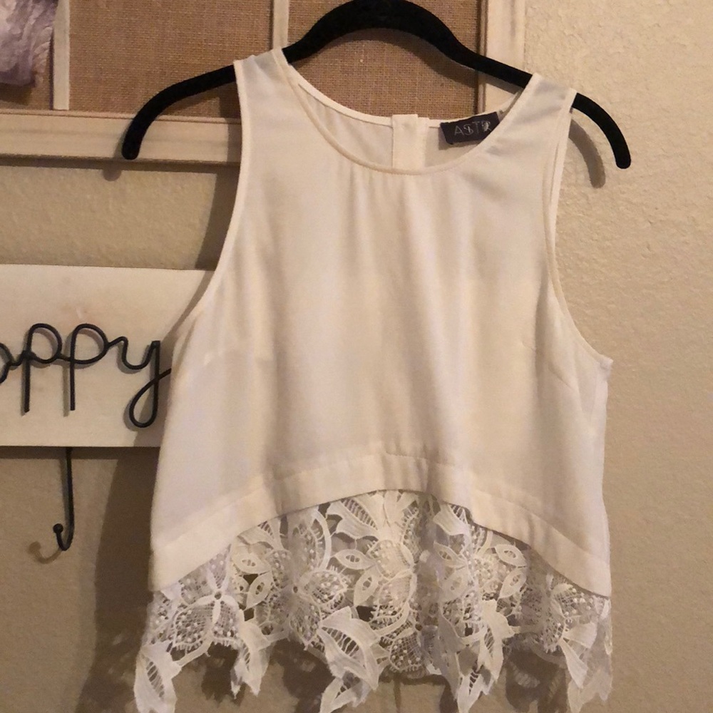 ASTR Crop Top